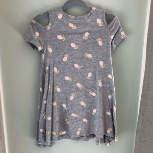 Carter’s gray dress